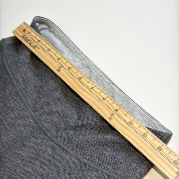 Outdoor Voices Gray Geometric Leggings Size Small - Picture 7 of 8